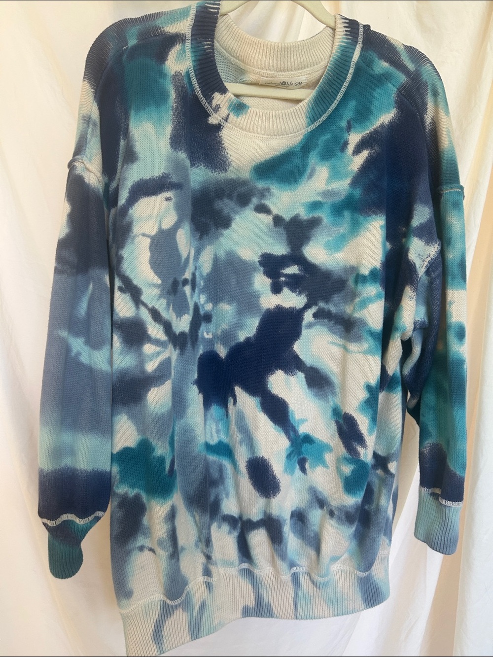 NATURAL LIFE Cream and Light Blue Knit Top